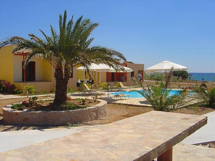 Ferienwohnung Studio At Beautiful Beach Kouremenos Anevato Exterior foto