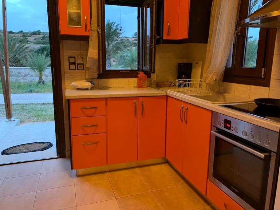 Ferienwohnung Studio At Beautiful Beach Kouremenos Anevato Exterior foto